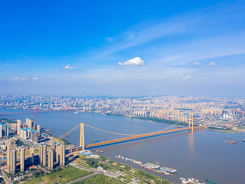 <b>基建与改造</b>